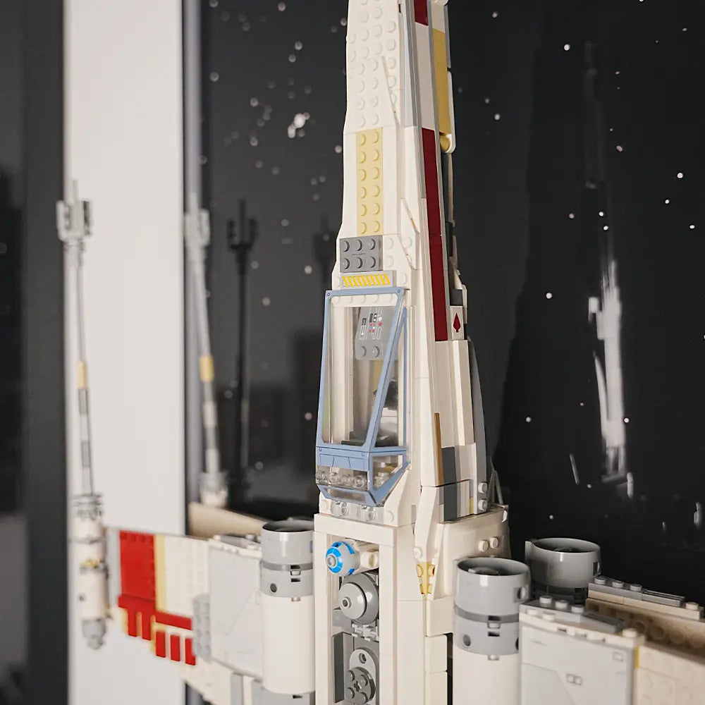 Wall-Mount Display frame for LEGO® STAR WARS X-Wing Starfighter 75355
