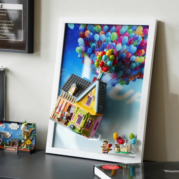 Wall-Mount Display Frame for LEGO® ‘Up’ House 43217