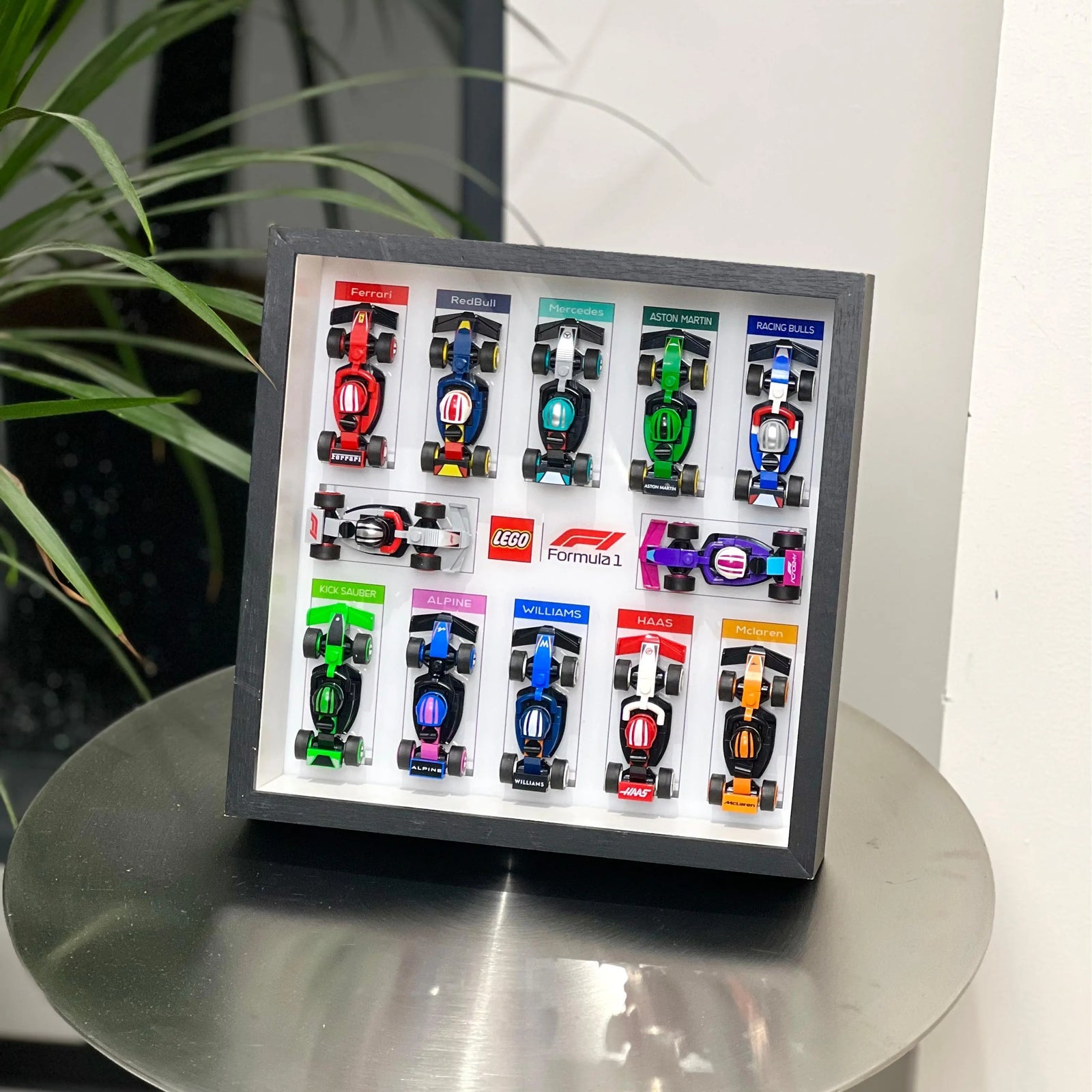 Display Case for LEGO® F1® Race Cars 71049