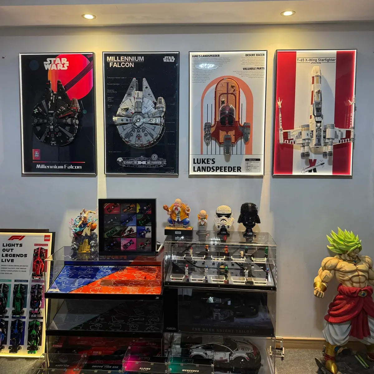 Wall-Mount Display frame for LEGO® STAR WARS X-Wing Starfighter 75355