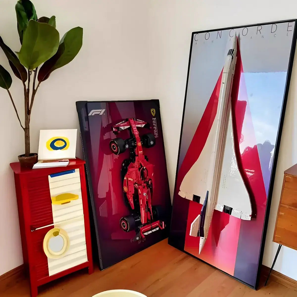 Wall-Mount Display Frame for LEGO® Concorde 10318
