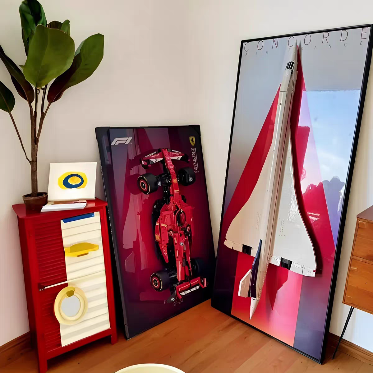 Wall-Mount Display Frame for LEGO® Concorde 10318